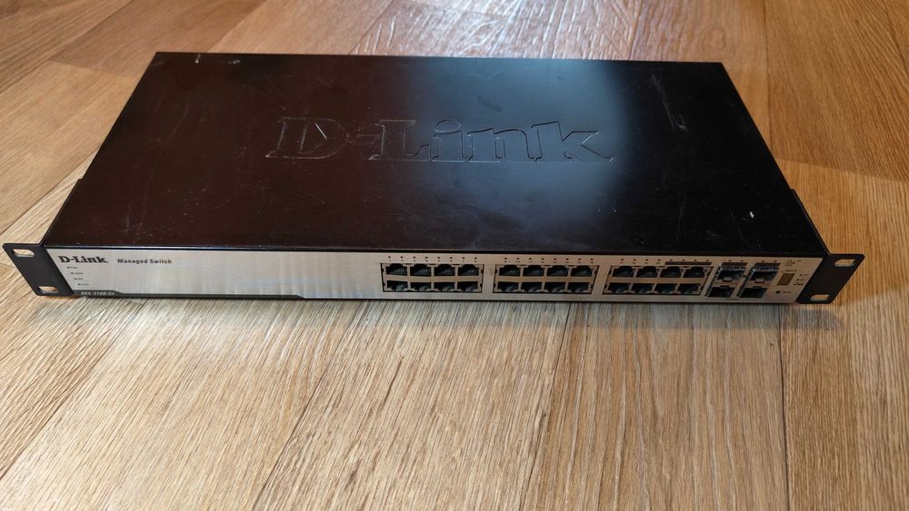 Комутатор D-link dlink DGS-3100-24