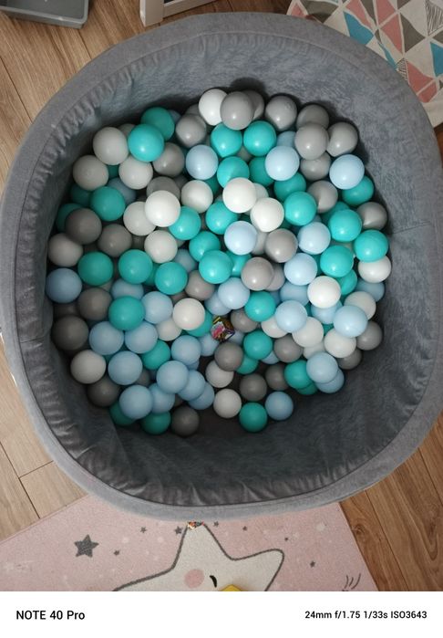 Basen z kulkami velox