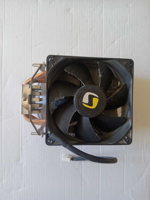Komputer bez dysku i obudowy AMD FX-8120 + GeForce GT 440 + 24 DDR3