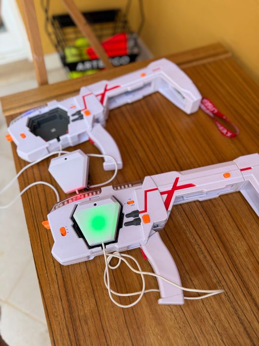 Laser X 2 pistolas