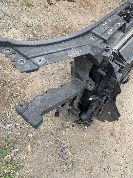 Установочна передня панель телевізор Audi A6 C5 2.5 tdi