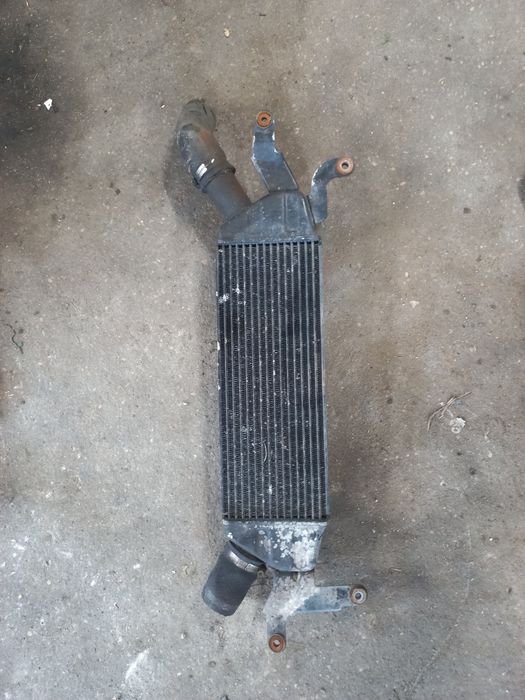 Intercooler c-crosser 4007 mitsubishi Outlander peugeot 2.2 did