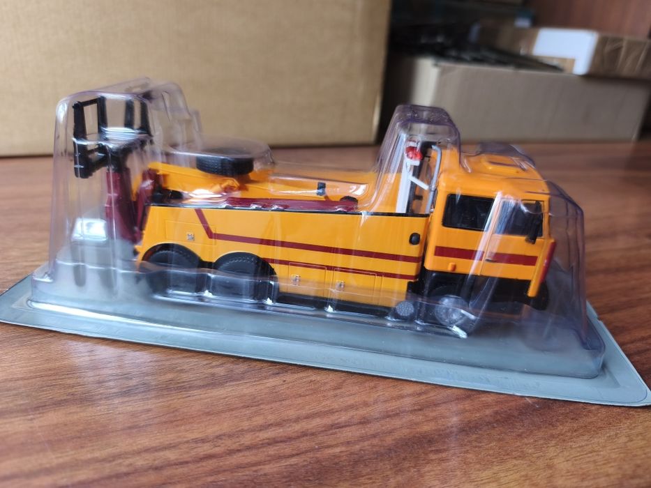 >Kultowe ciężarówki z epoki PRL - Jelcz P642, skala 1:43, DeAgostini!