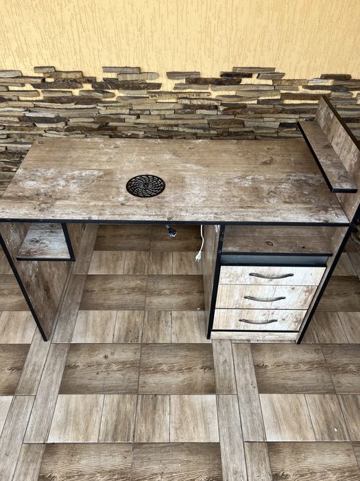 Стол маникюрный,тумба,стол лофт