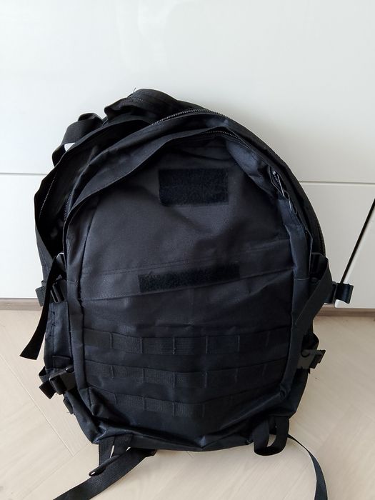 Turystyczny plecak, taktyczny, ok 45L, czarny, mocny, pojemny
