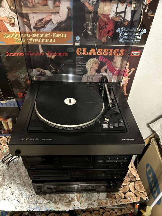 FISHER Studio-Standard музыкальный центр.