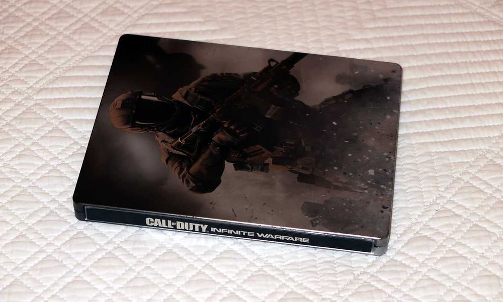 Jogo Ed. Especial Call of Duty Infinite Warfare PS4