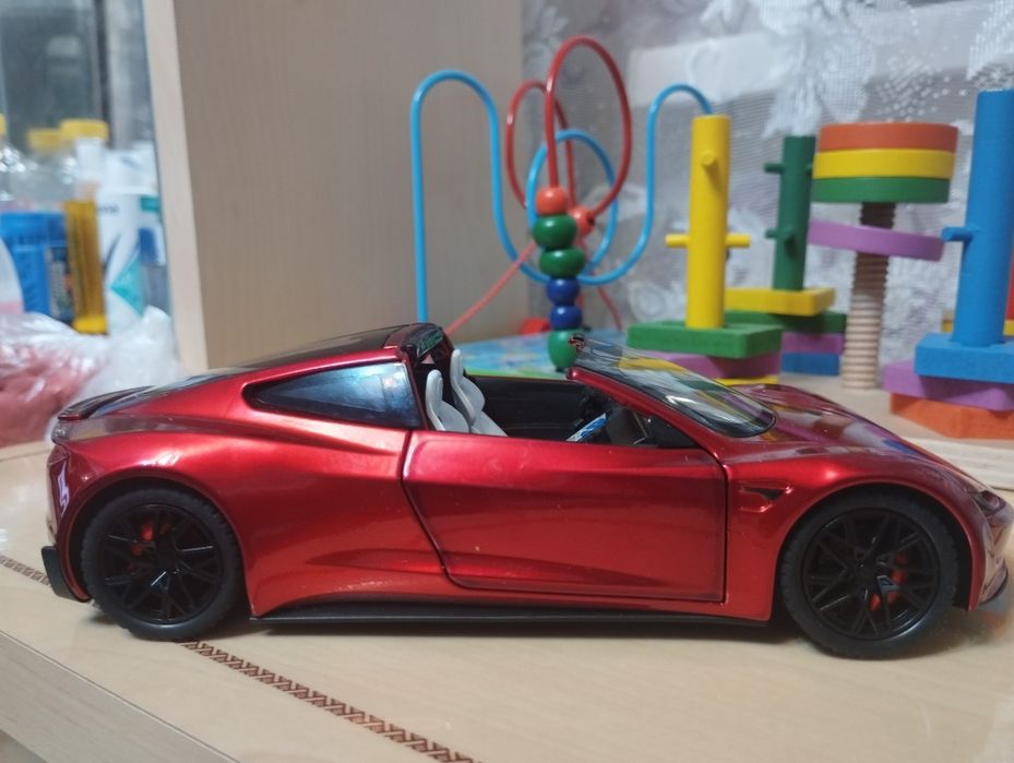 Металева машинка Автопром Tesla Roadster