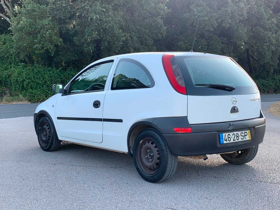 Opel Corsa Comercial 1.7 DI Isuzu - Excelente estado - 205 mil kms