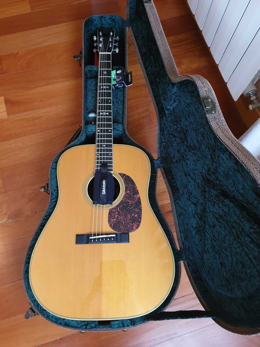Fantástica guitarra Larson Bros