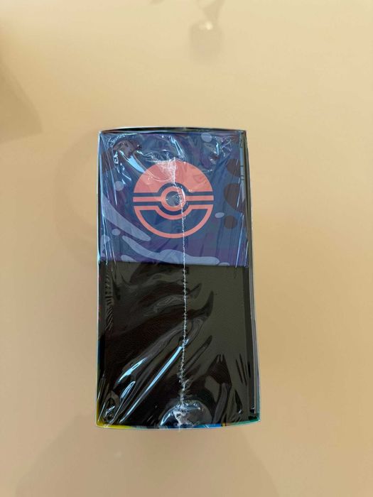 Pokémon Chaos Rising Elite Trainer Box - Versão Inglesa