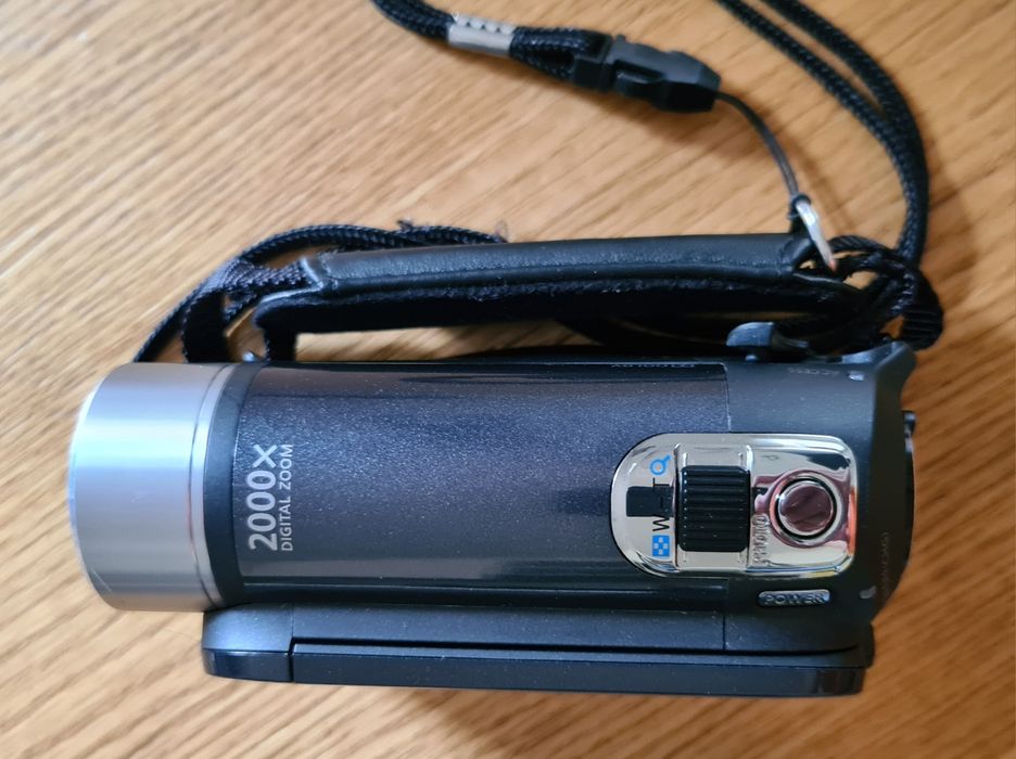 Цифрова відеокамера Canon