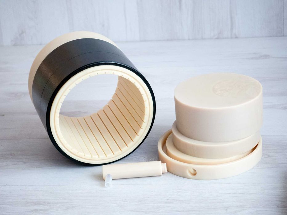 Маслопрес 50 тон + капролонова діжка  4.4 літра