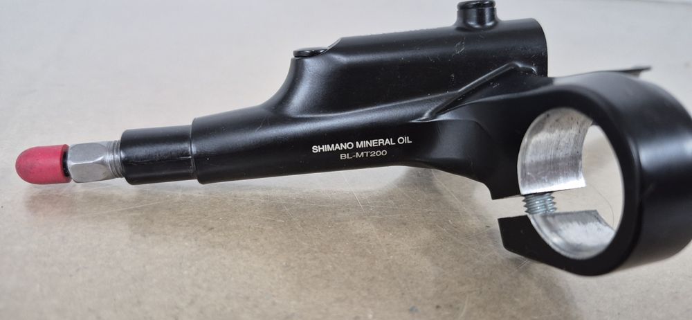 Nr2. Klamka Hamulca Shimano BL-MT200.  Prawa.