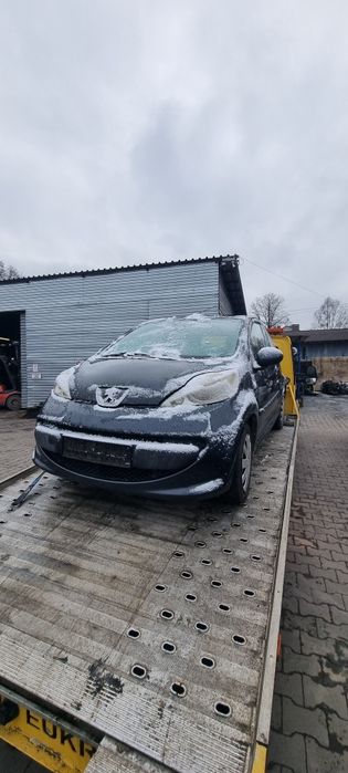 Peugeot na czesci 1.1 b