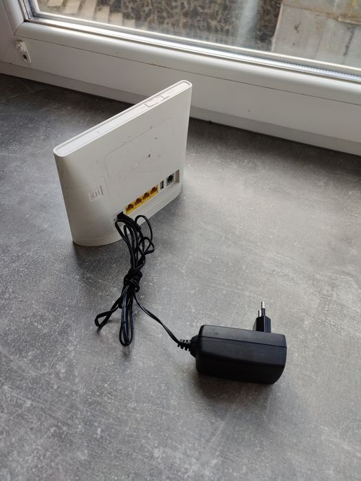 Стаціонарний 3G 4G LTE wi-fi роутер huawei b315s