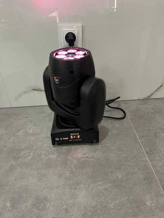 2 głowy Light4me Wizzard, ruchoma głowa LED z laserem/Komis Krzysiek