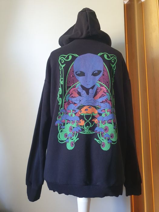 Psychodeliczna bluza z kosmitą i grzybami kangurka z kapturem trippy psytrance spacecore