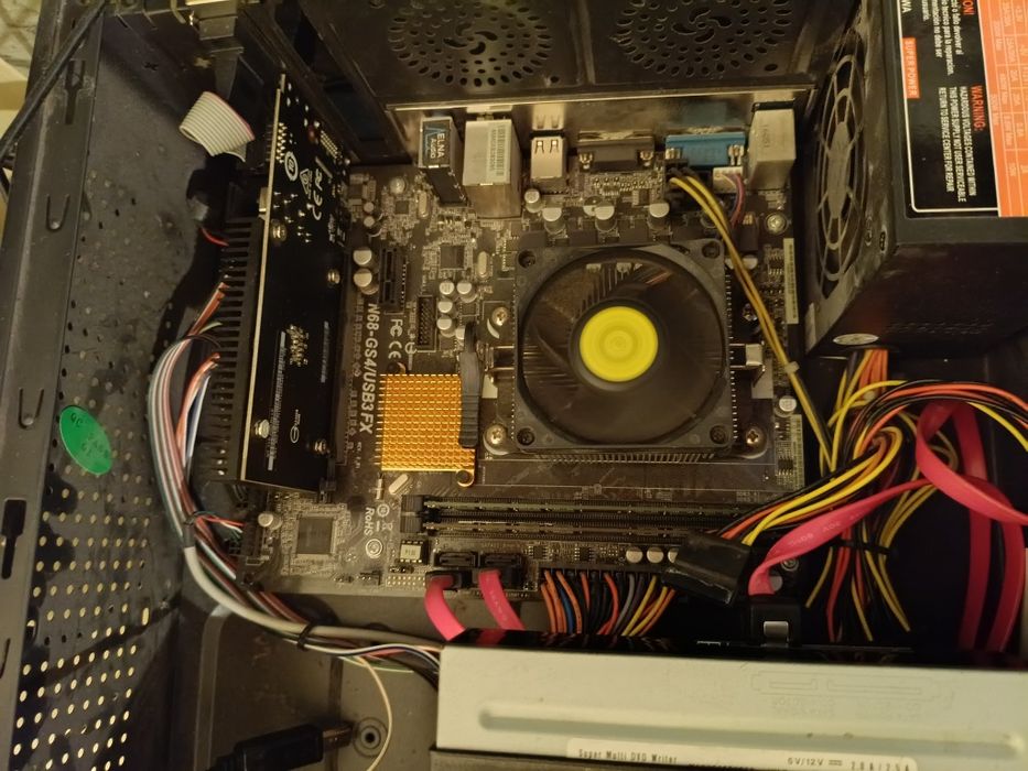 Komputer z AMD FX4300, 8gb ram, dysk SSD