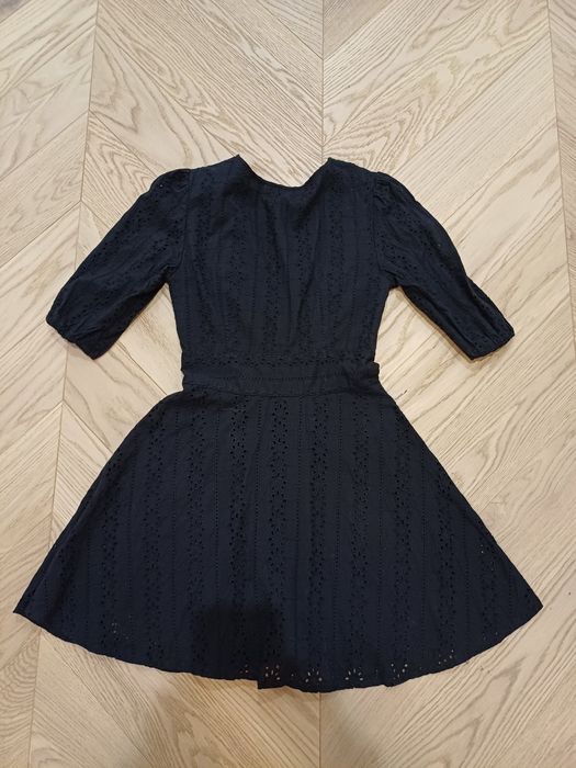 Sukienka czarna ażurowa XS