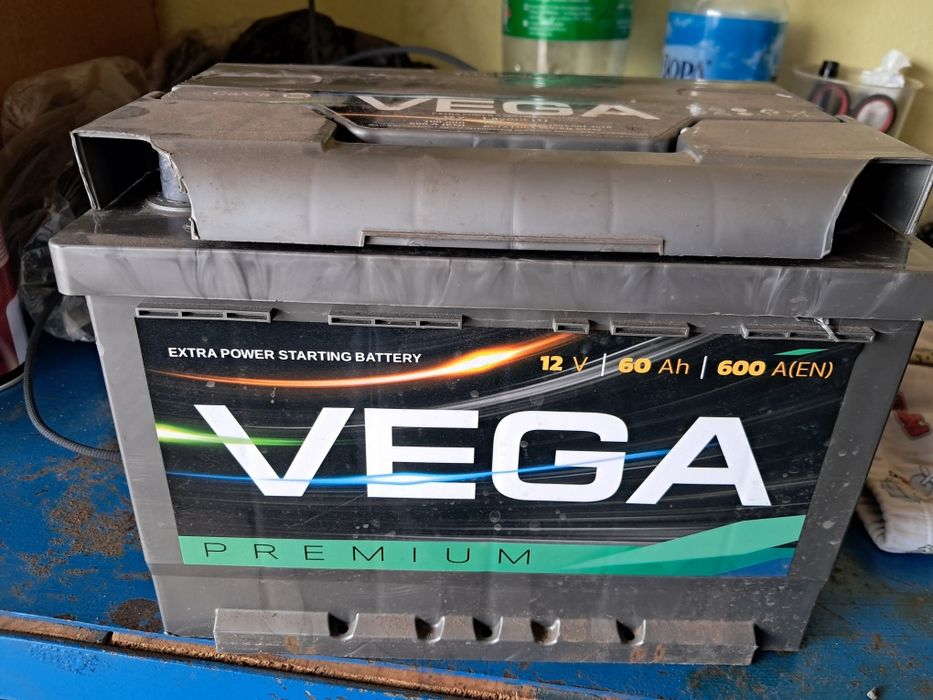 Продам АКБ. 12V. 60a/h.600A(EN).