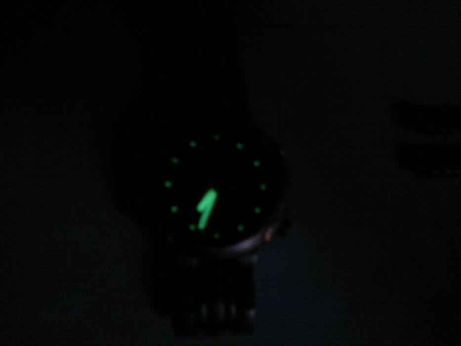Наручные часы Citizen Titanium мужские кварцевые на батарейке.
