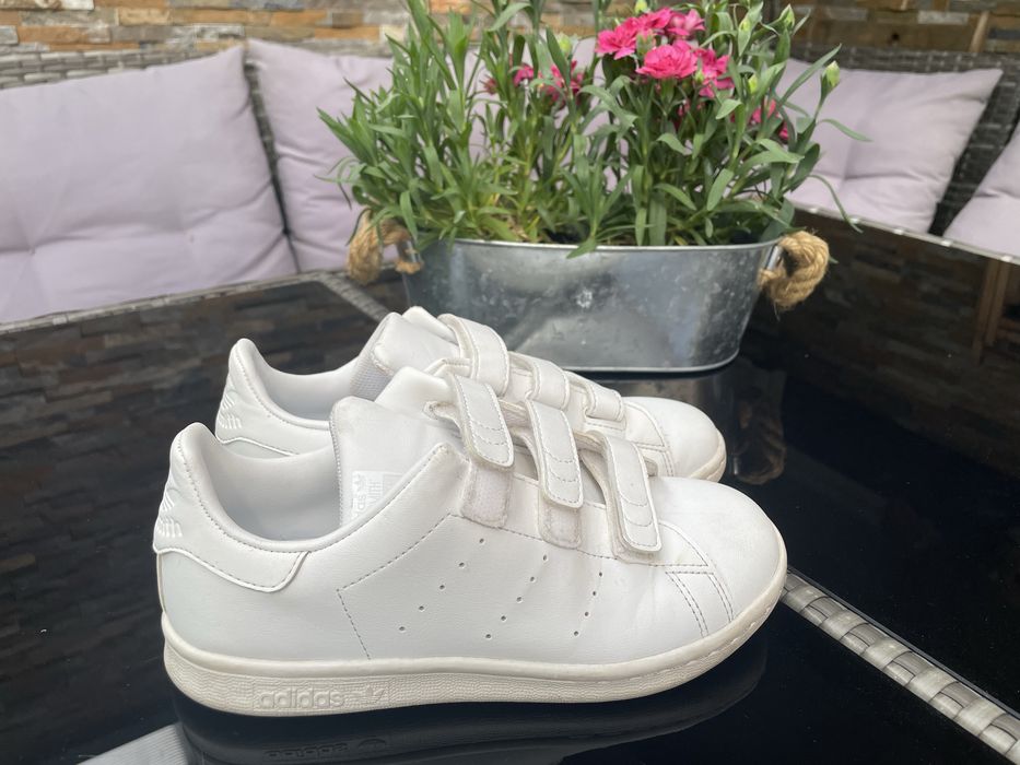 Białe sneakersy Adidas  34 jak nowe