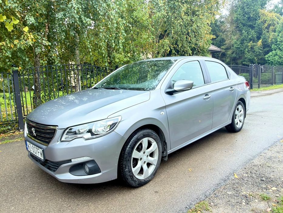 Peugeot 301