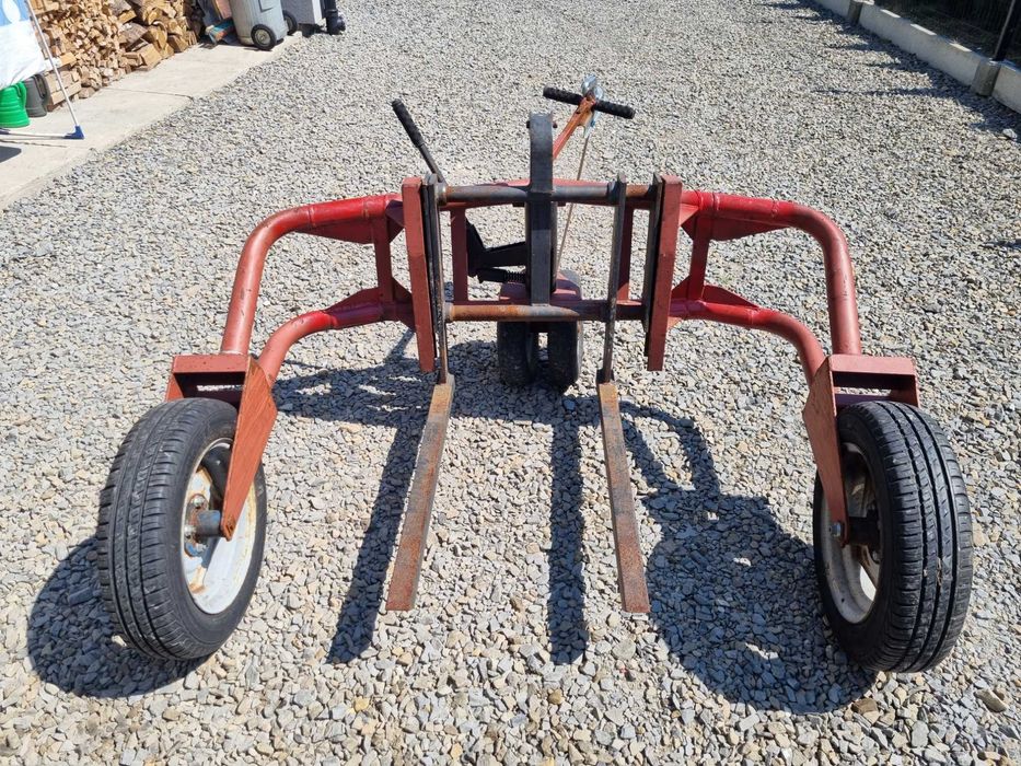 wózek paletowy off-road 1300kg