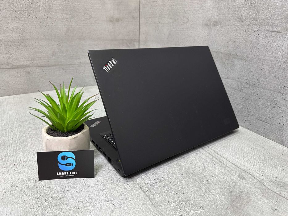 Стильний ноутбук Lenovo T460s/i5-6300u/8gb ddr4/256gb ssd