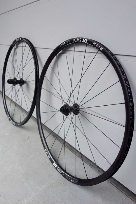 Koła szosowe DT Swiss R470 – 24h, thru-axle, centerlock, jak Nowe