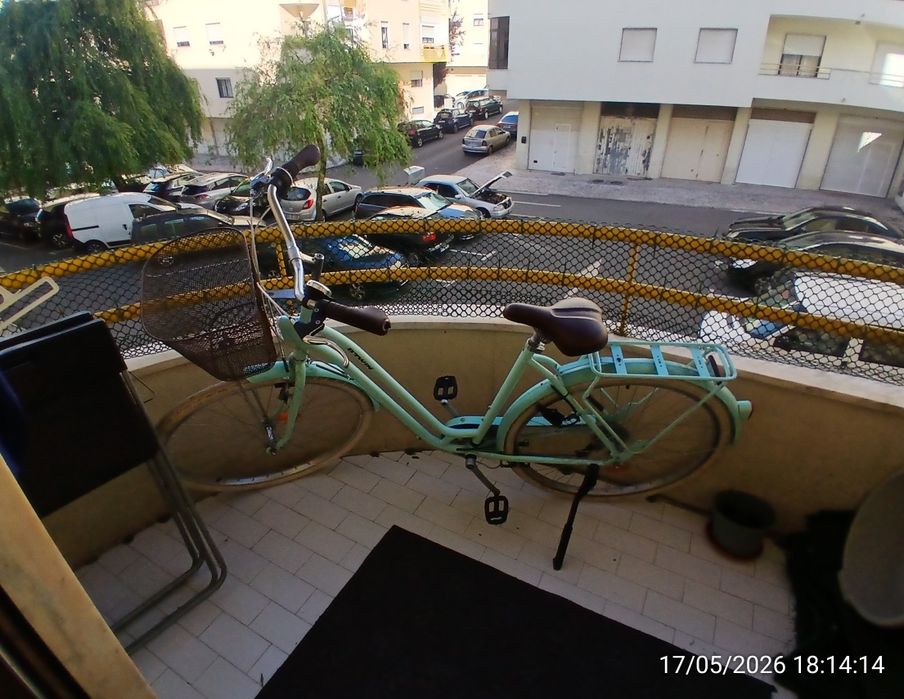 Carro usado +bicicleta de oferta