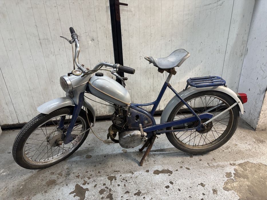 Komar