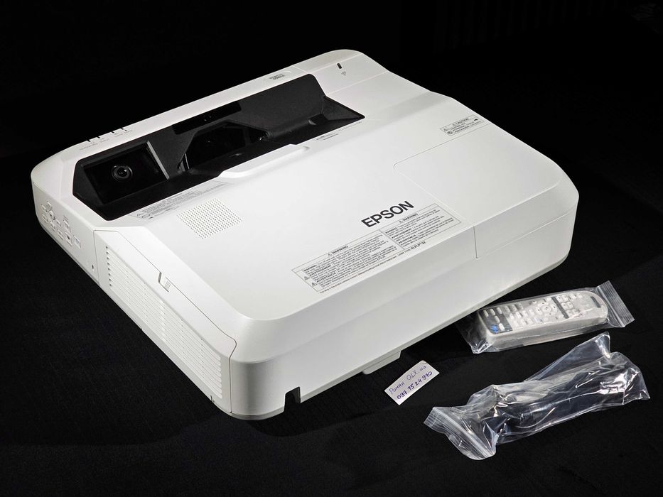 Ультракороткофокусний проектор Epson BrightLink 696Ui, WUXGA 1920×1200