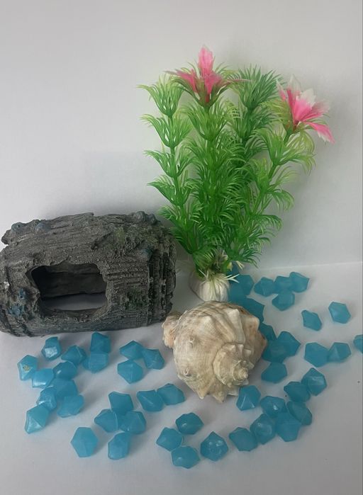 Декоративний набір в акваріум