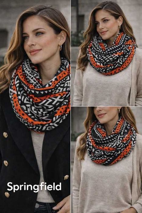 cachecol gola (ou infinity scarf) com um padrão geométrico em laranja