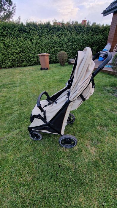 Wózek spacerowy Emaljunga