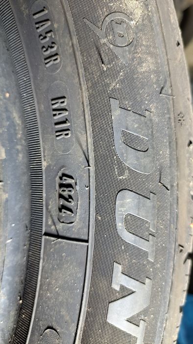 2 x Dunlop 215/55 17" 2024r 7mm