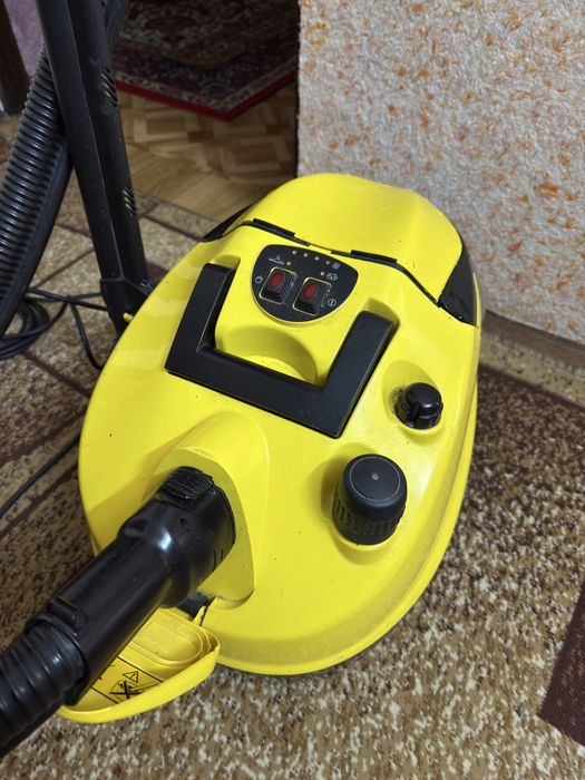 Пилосос Професійний KARCHER SV 1802 + парова праска Karcher be 7002