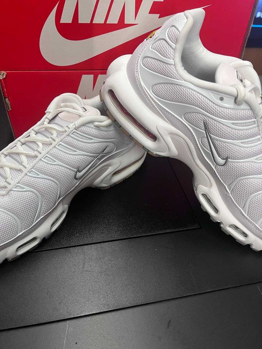 Nike Air Max Plus White-Rozmiar 38