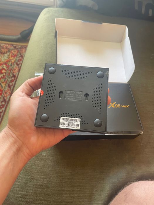 Смарт ТВ приставка X96 Max+ (2GB RAM / 16GB ROM) Android TV Box