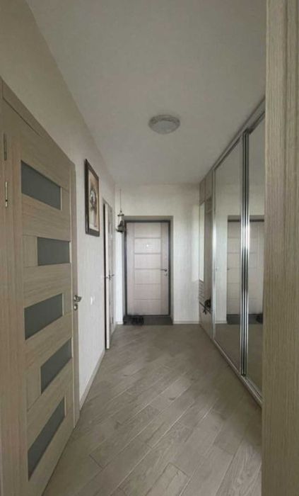 Hg8 Продам 1 комнатную ЖК Малой