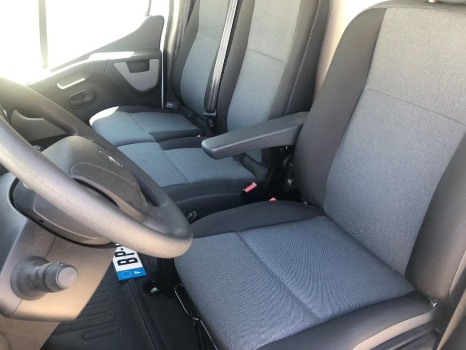 RENAULT MASTER III 2.3 DCI DE 2018 PARA PEÇAS ( 43 KM )