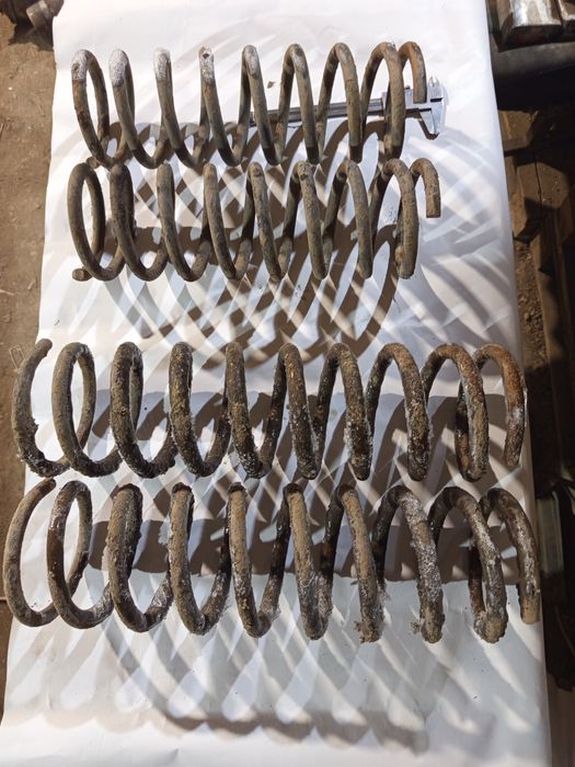 Продам пружини на ваз 2107