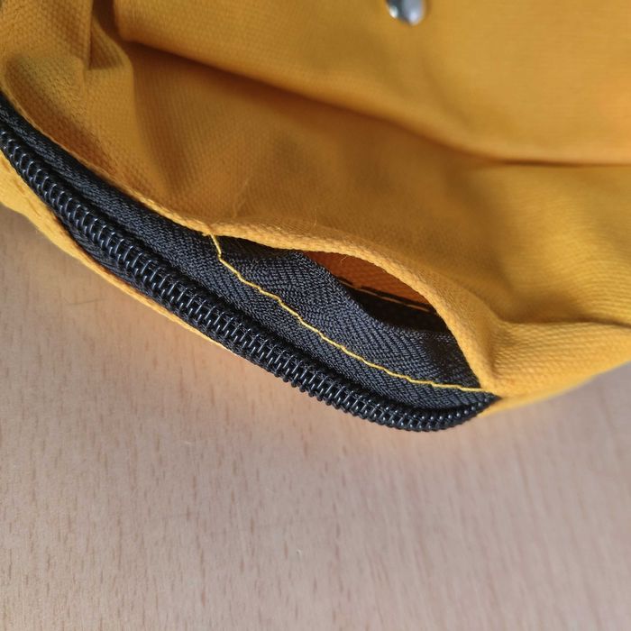 Bolsa Saco Tiracolo Amarela