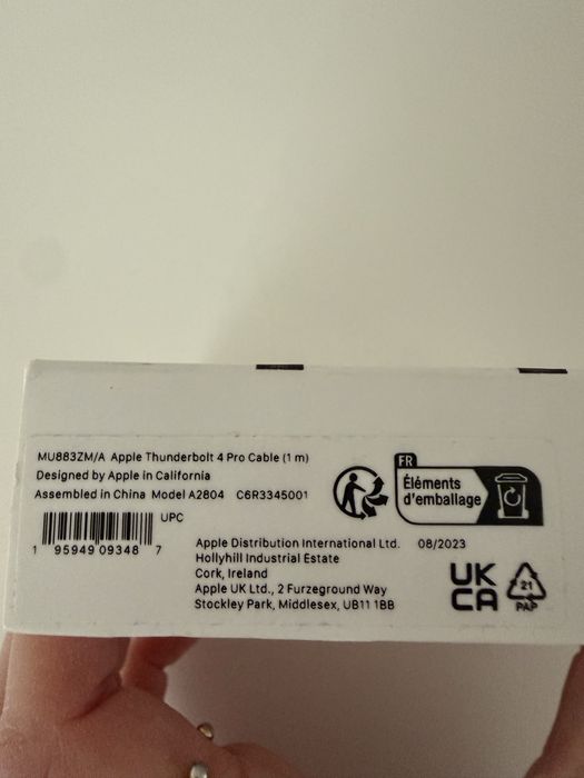 Apple Thunderbolt Pro 4 1m nowy Warszawa kabel przewód
