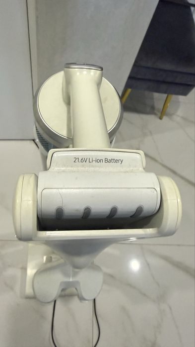 Продам  безпровідний пилосос SAMSUNG