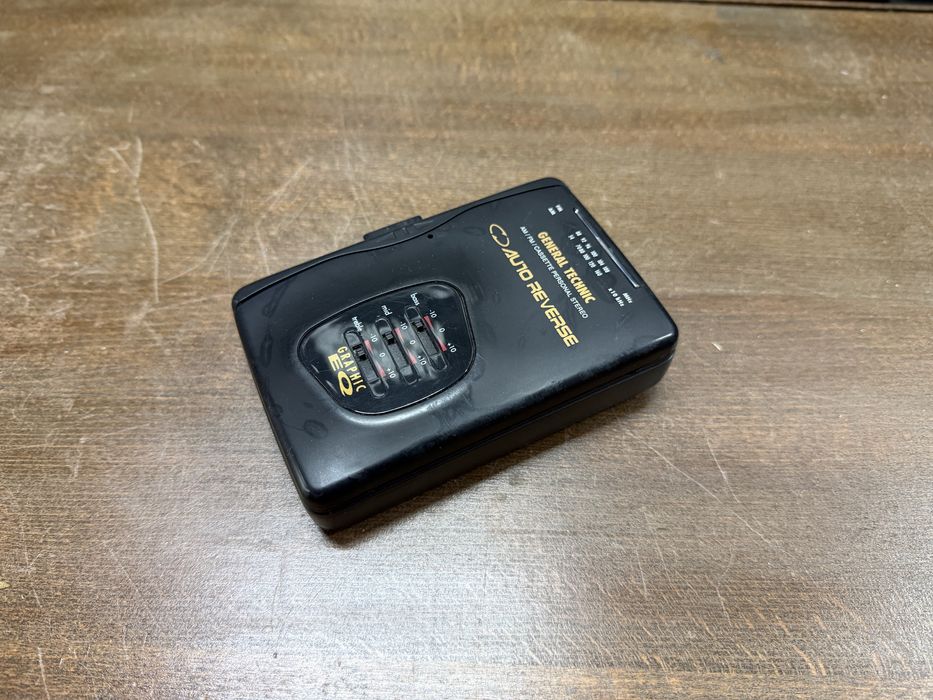 Walkman General Technic z radiem, Audio Room