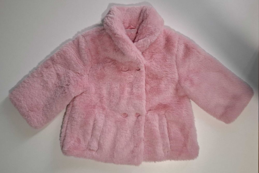 новая розовая шубка для маленькой принцесси 6-9 месяцев