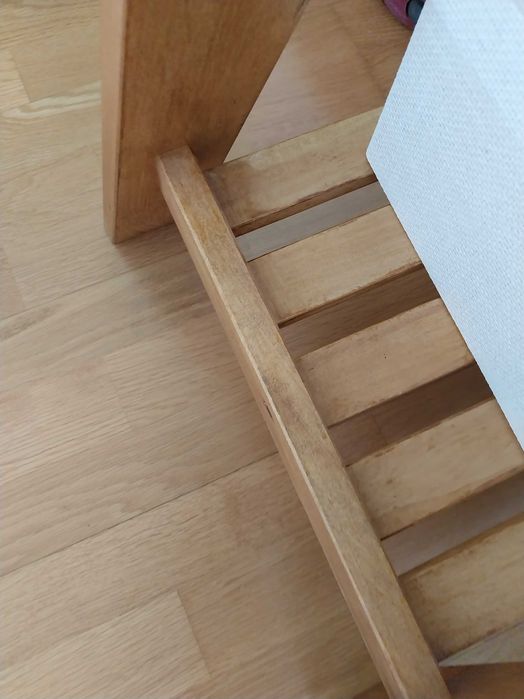 Secretária Ikea, tampo vidro, regulável em altura
